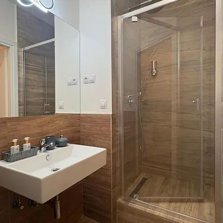 Riverside Apartamento