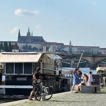 Riverside * Praha